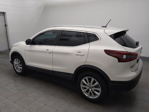 Used 2021 Nissan Rogue Sport SV FWD image 3