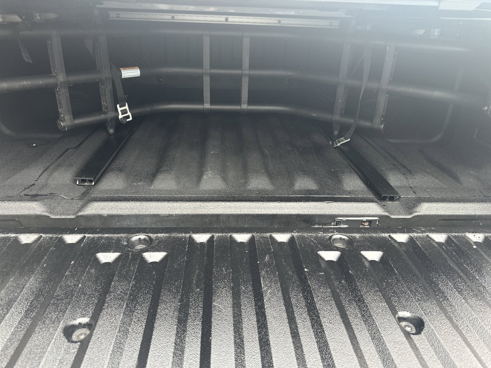 Used 2020 Nissan Frontier PRO-4X w/ Pro-4x Utility Package AWD/4WD image 27