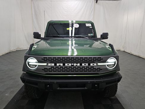 Used 2024 Ford Bronco Badlands AWD/4WD image 2