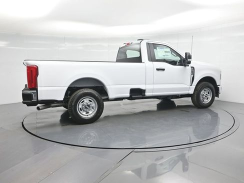 New 2026 Ford F250 XL w/ XL Chrome Package image 21