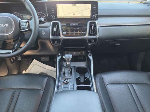 Used 2022 Kia Sorento S AWD/4WD image 20