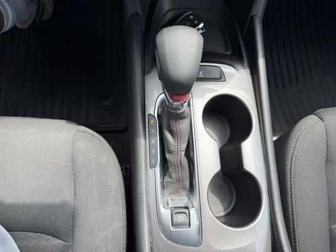 Used 2023 Chevrolet Malibu RS FWD image 16