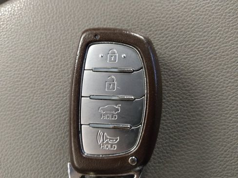 Used 2019 Hyundai Elantra Value Edition FWD image 32