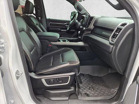 Used 2023 RAM 1500 Laramie AWD/4WD image 19