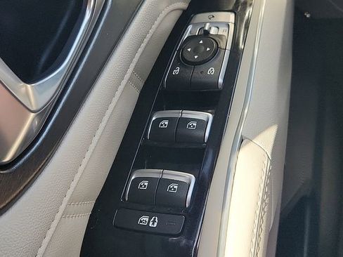 Used 2021 Kia Sorento SX image 22