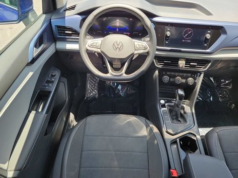 Used 2024 Volkswagen Taos SE FWD image 14