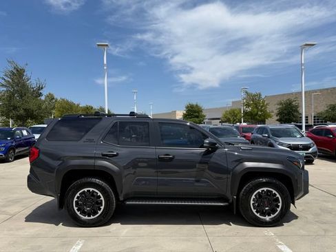 Used 2026 Toyota 4Runner TRD Off-Road Premium AWD/4WD image 6