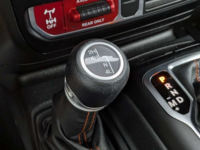 Used 2022 Jeep Gladiator Mojave w/ Trailer Tow Package AWD/4WD image 23