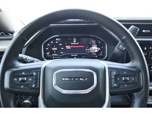 Used 2025 GMC Sierra 3500 Denali w/ Denali Reserve Package AWD/4WD image 11