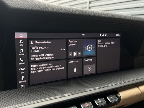 Used 2020 Porsche 911 Carrera S image 21