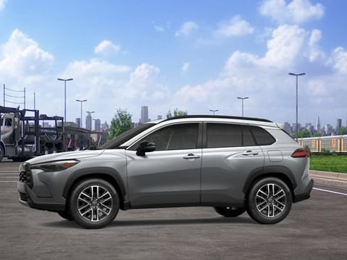 New 2026 Toyota Corolla Cross XLE w/ Convenience Package FWD image 5