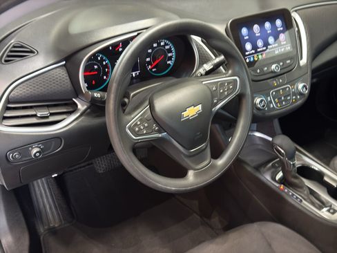 Used 2024 Chevrolet Malibu LT FWD image 13