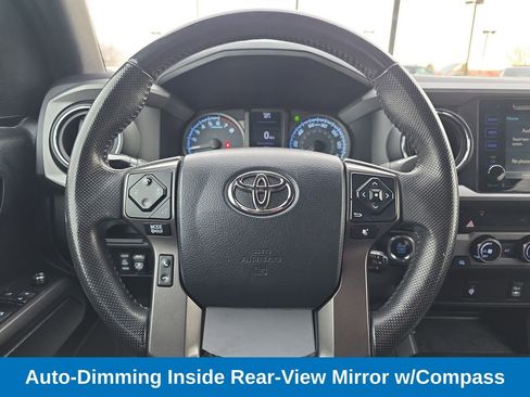 Used 2017 Toyota Tacoma TRD Off-Road w/ Tow Package (A/T) image 15