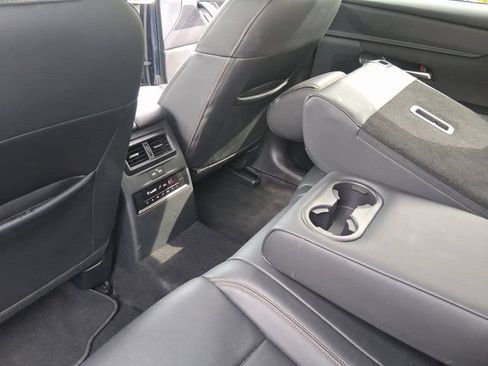 Used 2025 MAZDA CX-90 3.3 Turbo w/ Select Package AWD/4WD image 25