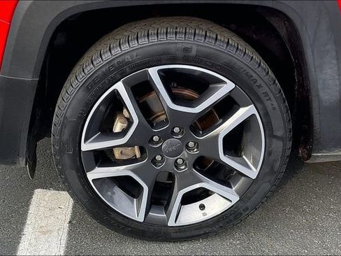 Used 2020 Jeep Renegade Sport image 9