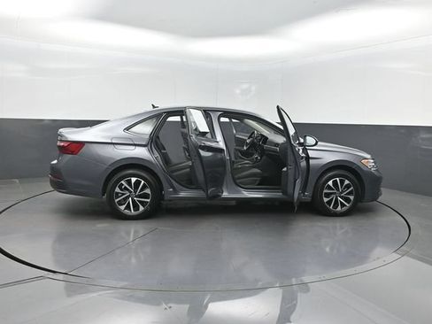 Used 2023 Volkswagen Jetta S FWD image 31