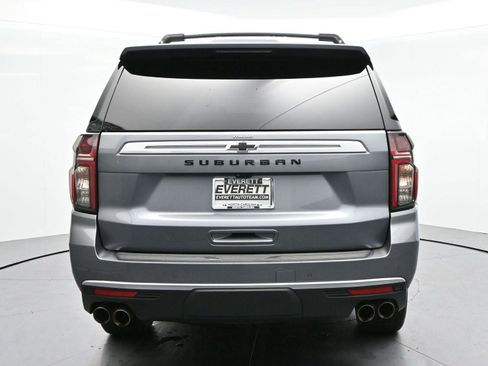 Used 2022 Chevrolet Suburban High Country image 6