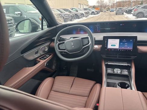 New 2026 Lincoln Nautilus Reserve image 36