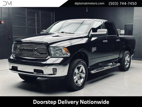 Used 2019 RAM 1500 ST w/ SXT Plus Group AWD/4WD image 1
