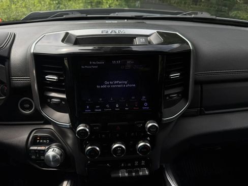 Used 2020 RAM 1500 Laramie AWD/4WD image 18