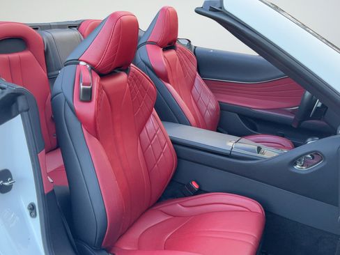 Used 2021 Lexus LC 500 Convertible RWD image 19