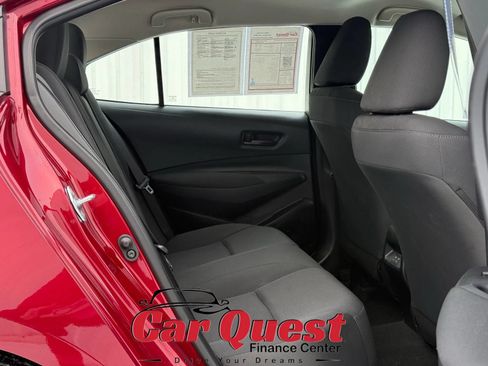 Used 2024 Toyota Corolla LE FWD image 13