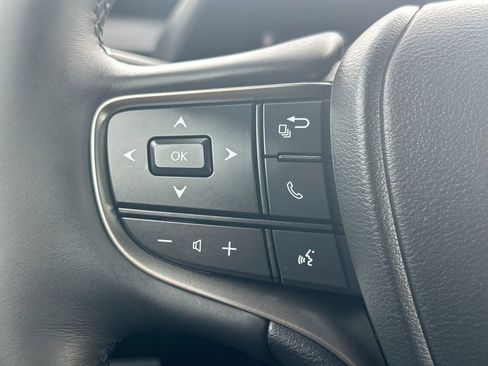 Used 2024 Lexus UX 250h FWD w/ Premium Package image 25