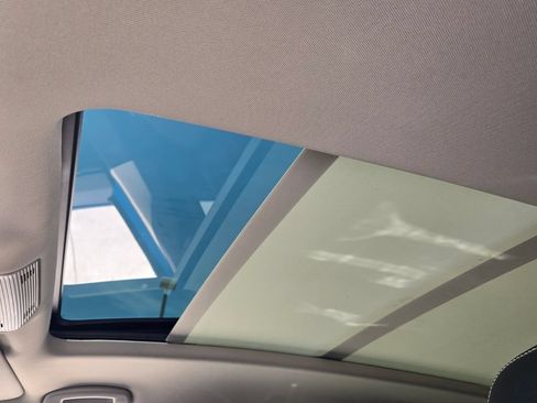 Certified 2026 Volkswagen Atlas SE w/ Panoramic Sunroof Package FWD image 22