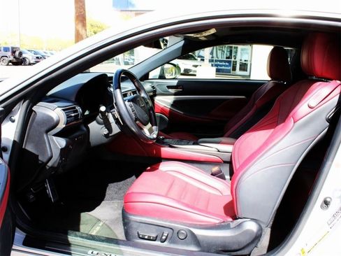 Used 2016 Lexus RC 200t image 10