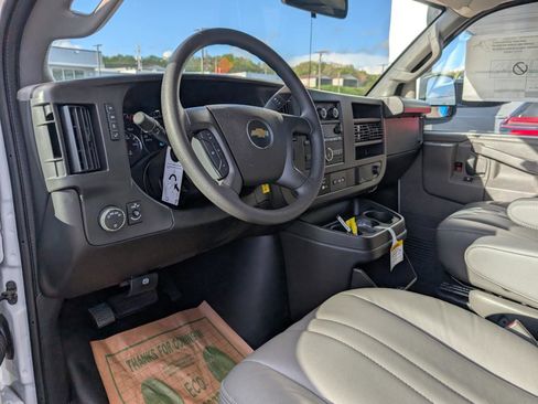 New 2025 Chevrolet Express 2500 w/ Communications Package image 9