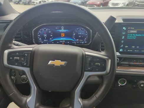 Used 2023 Chevrolet Silverado 1500 LT image 29