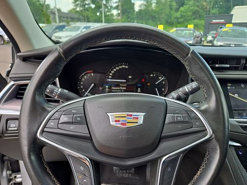 Used 2019 Cadillac XT5 Luxury AWD/4WD image 21