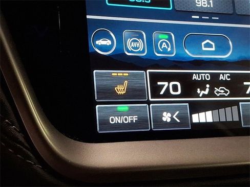 Certified 2025 Subaru Outback Premium image 25