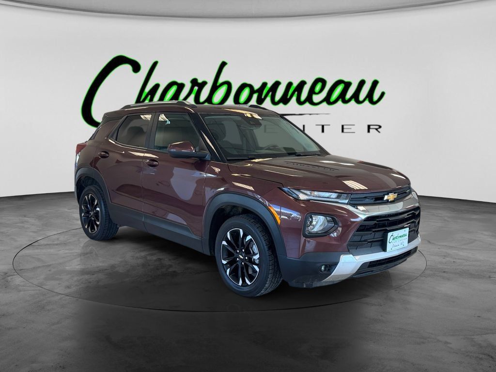 Used 2022 Chevrolet TrailBlazer LT w/ Convenience Package FWD image 7