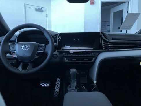 New 2026 Toyota Camry SE image 17