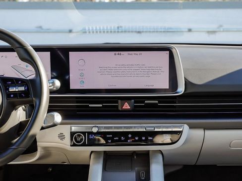 Used 2023 Hyundai Ioniq 6 SEL RWD image 16