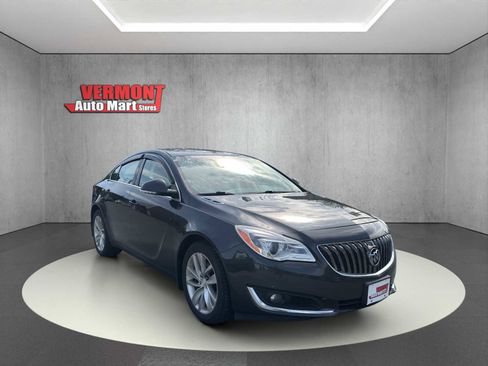 Used 2016 Buick Regal AWD image 1