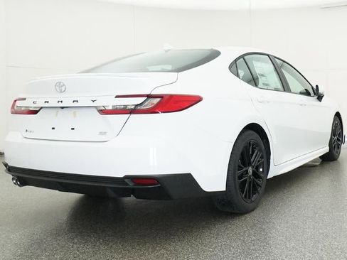 New 2026 Toyota Camry SE image 24