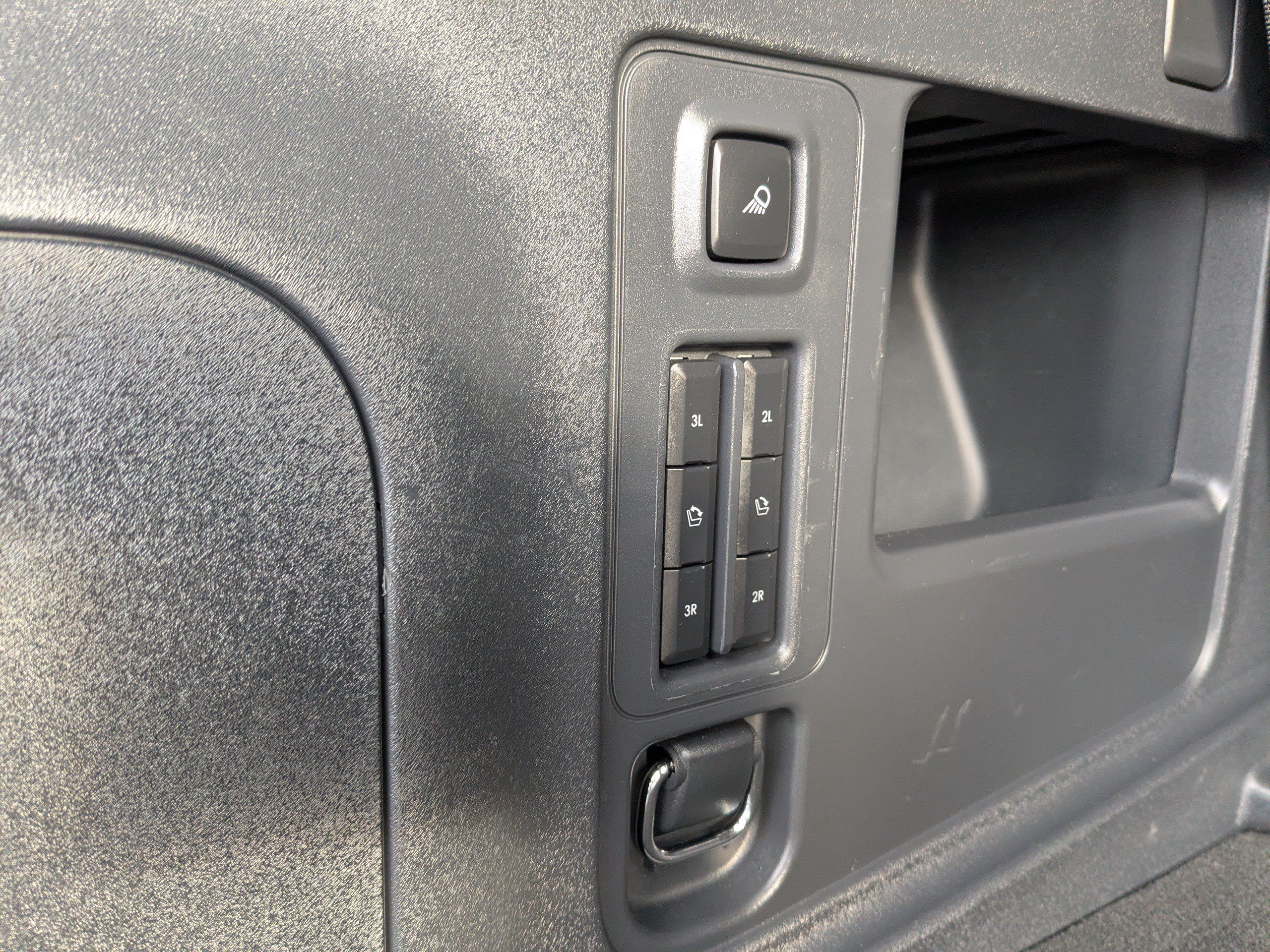 Used 2025 Lincoln Navigator Reserve AWD/4WD image 14
