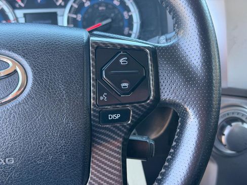 Used 2016 Toyota 4Runner SR5 AWD/4WD image 13