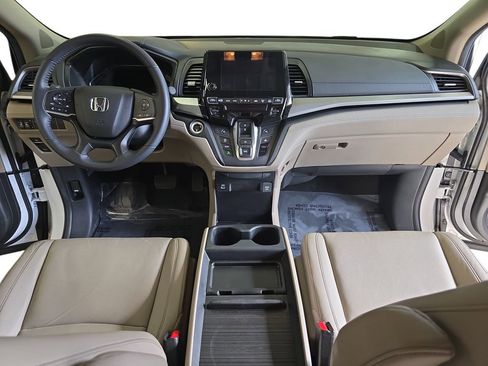 Used 2024 Honda Odyssey EX-L image 9