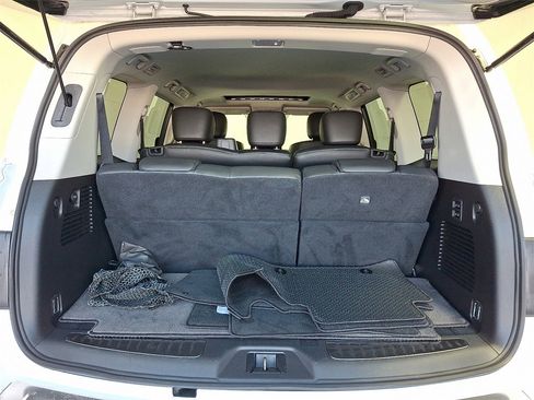 Certified 2024 INFINITI QX80 Premium Select w/ Cargo Package image 32