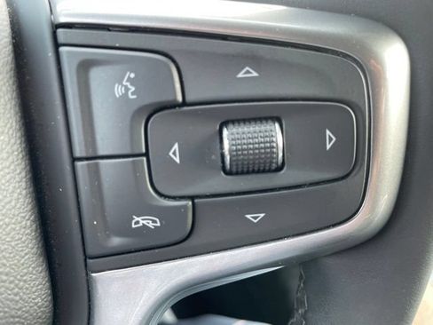 Used 2024 Chevrolet Silverado 1500 LT AWD/4WD image 17