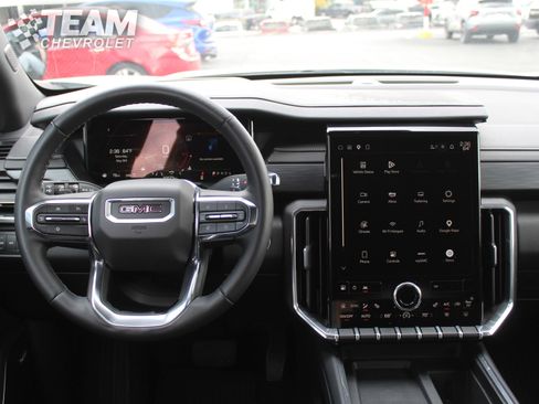 Used 2024 GMC Acadia Elevation w/ Black Edition AWD/4WD image 13