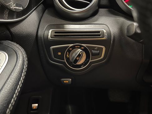 Used 2016 Mercedes-Benz C 300 Sedan image 36