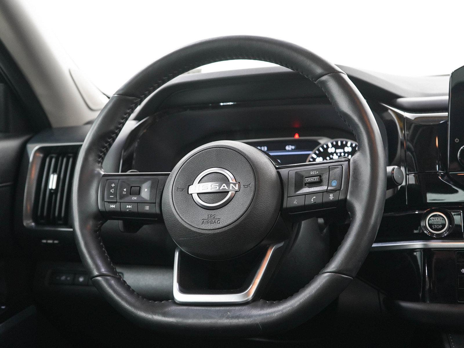 Used 2024 Nissan Pathfinder SL w/ SL Premium Package AWD/4WD image 19