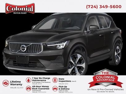 Used 2025 Volvo XC40 B5 Plus