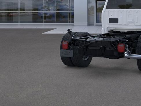 New 2025 Ford F550 4x4 Regular Cab Super Duty image 22