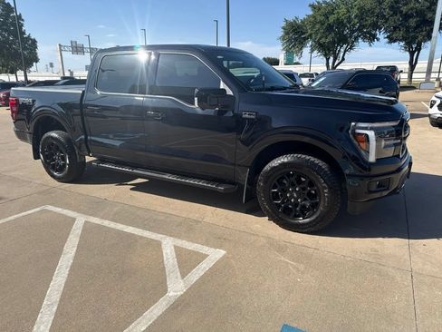 Used 2025 Ford F150 Lariat w/ FX4 Off-Road Package AWD/4WD image 3