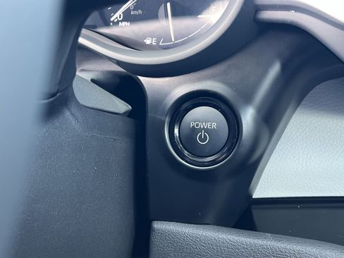 New 2026 Toyota Sienna XLE image 27